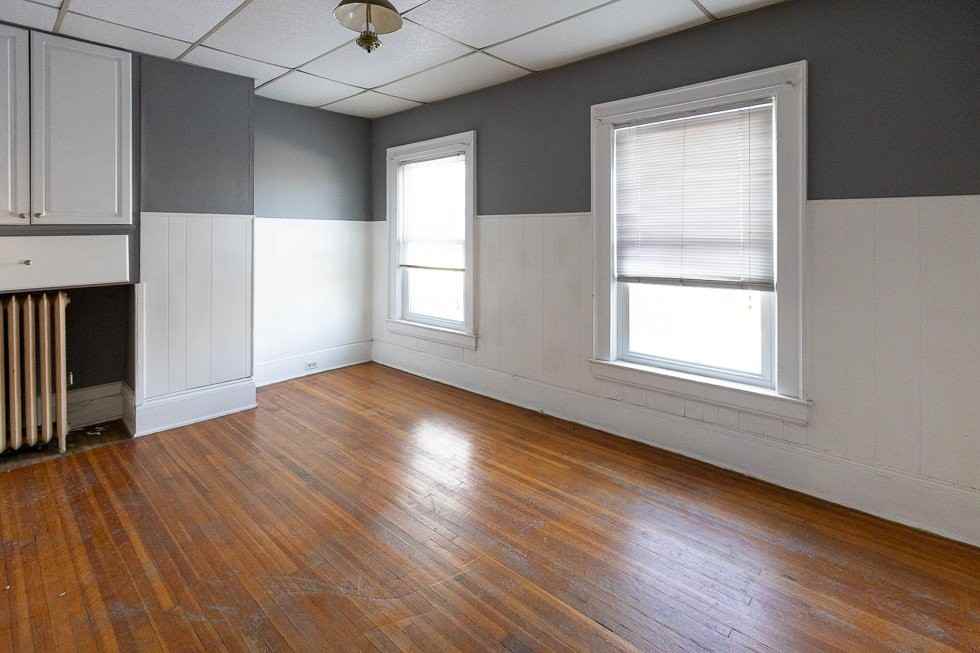 528 Richmond Ave #1 - Photo 6 of 10