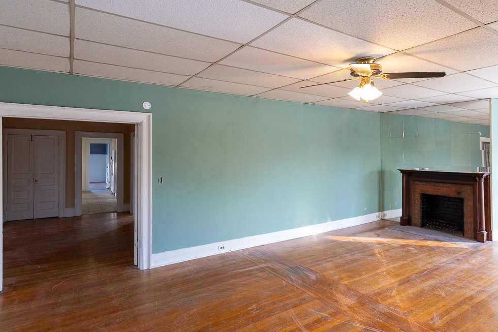528 Richmond Ave #1 - Photo 7 of 10