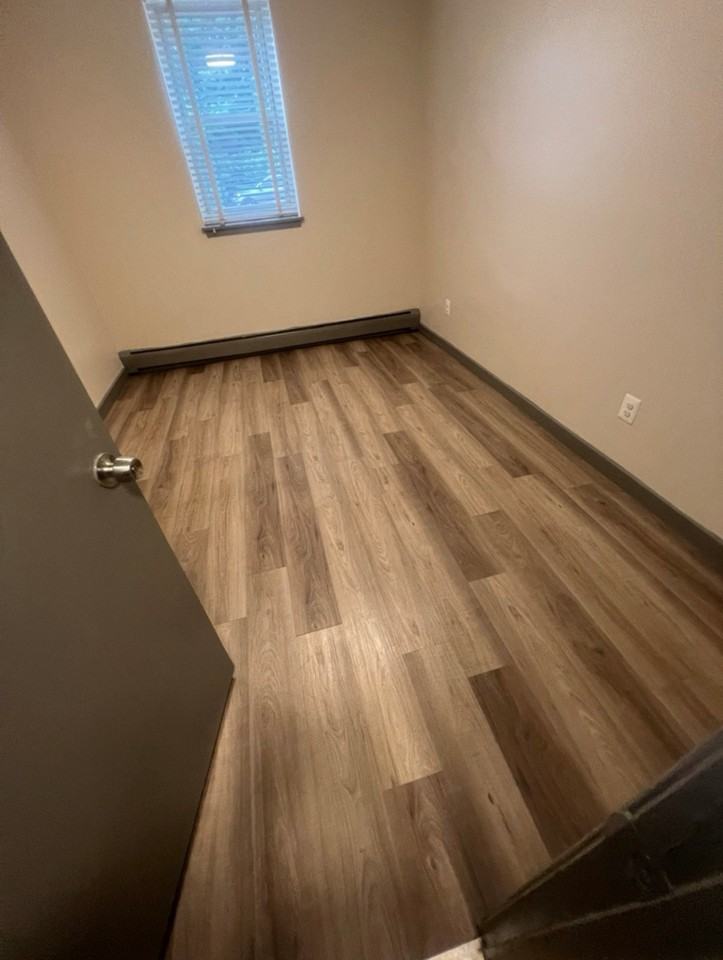 499 Allen St #A1 - Photo 4 of 8