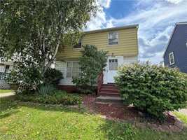 featured image of 12324 Willard Ave
