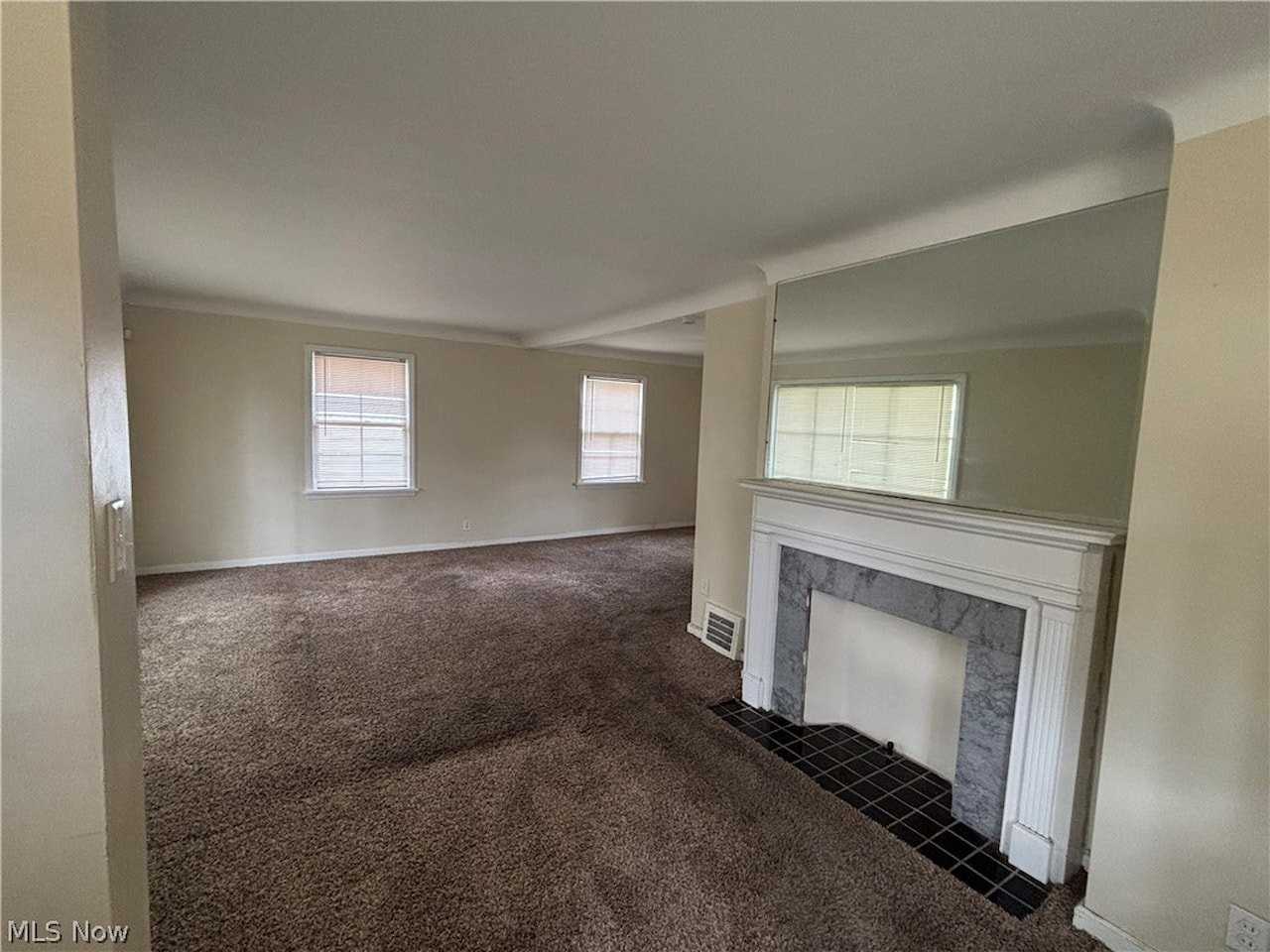 12324 Willard Ave - Photo 4 of 15