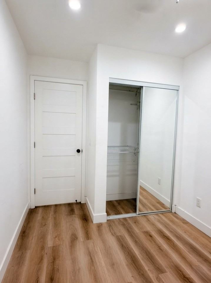 6512 Osler St #6512 - Photo 5 of 12
