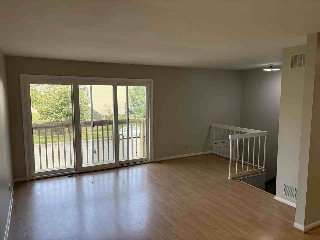 277 Navajo Dr - Photo 2 of 20