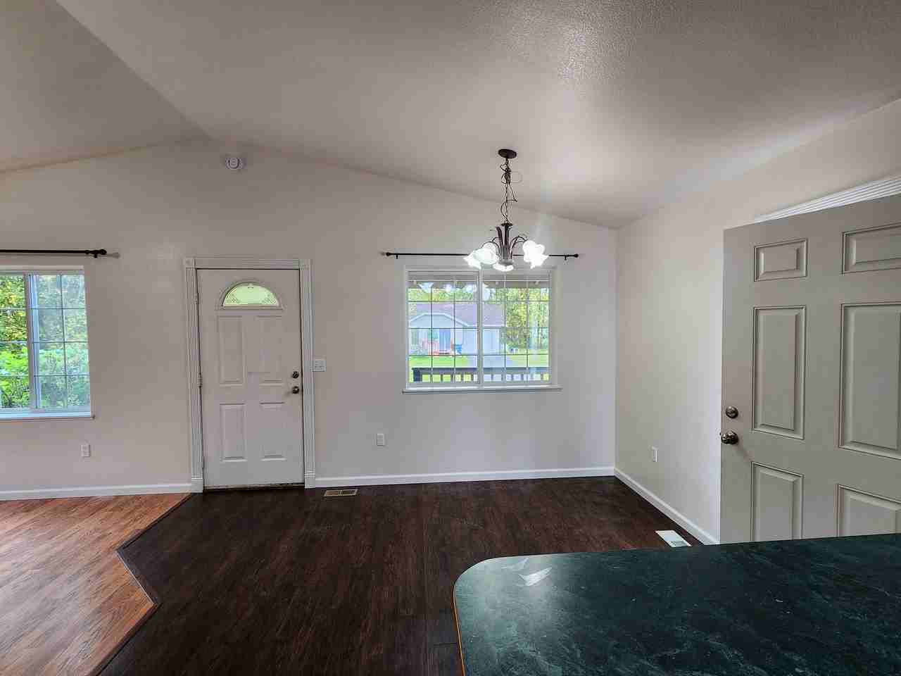 1651 N Lacy Loop - Photo 3 of 19
