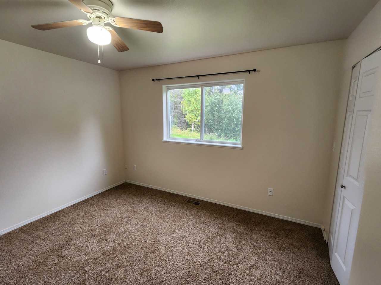 1651 N Lacy Loop - Photo 5 of 19