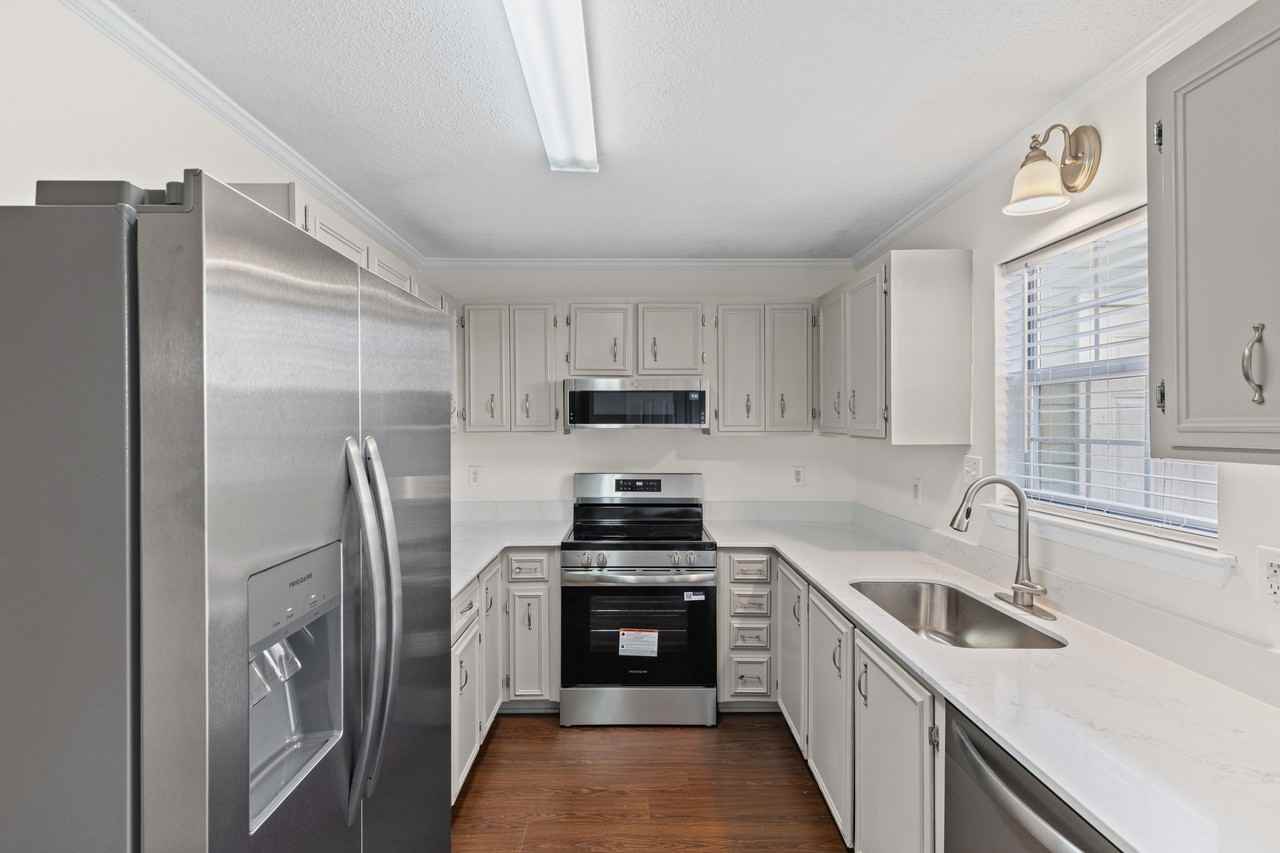 2018 Briar Ct - Photo 6 of 14
