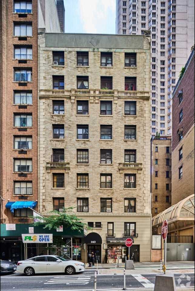 140 W 55th St #4C