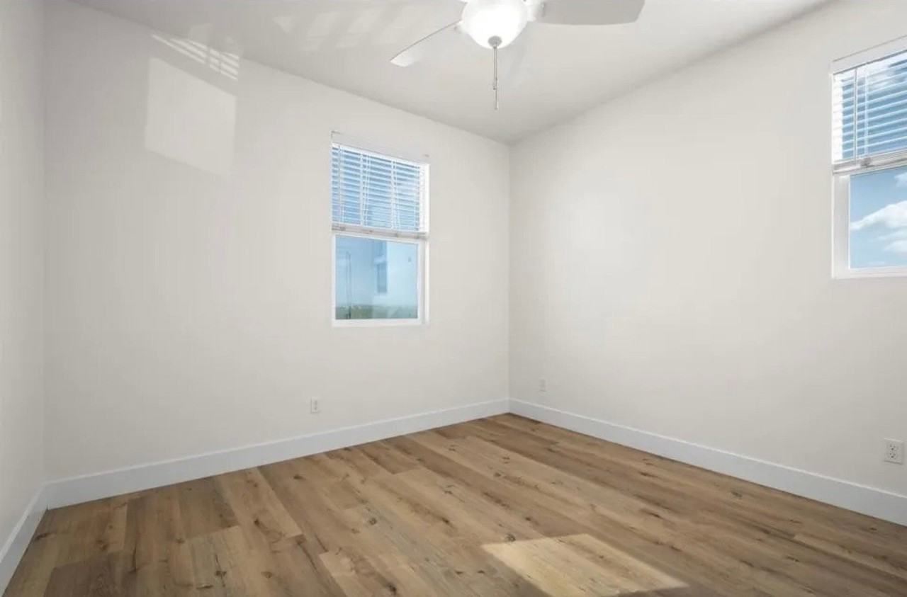 1304 Keck Rd - Photo 5 of 13