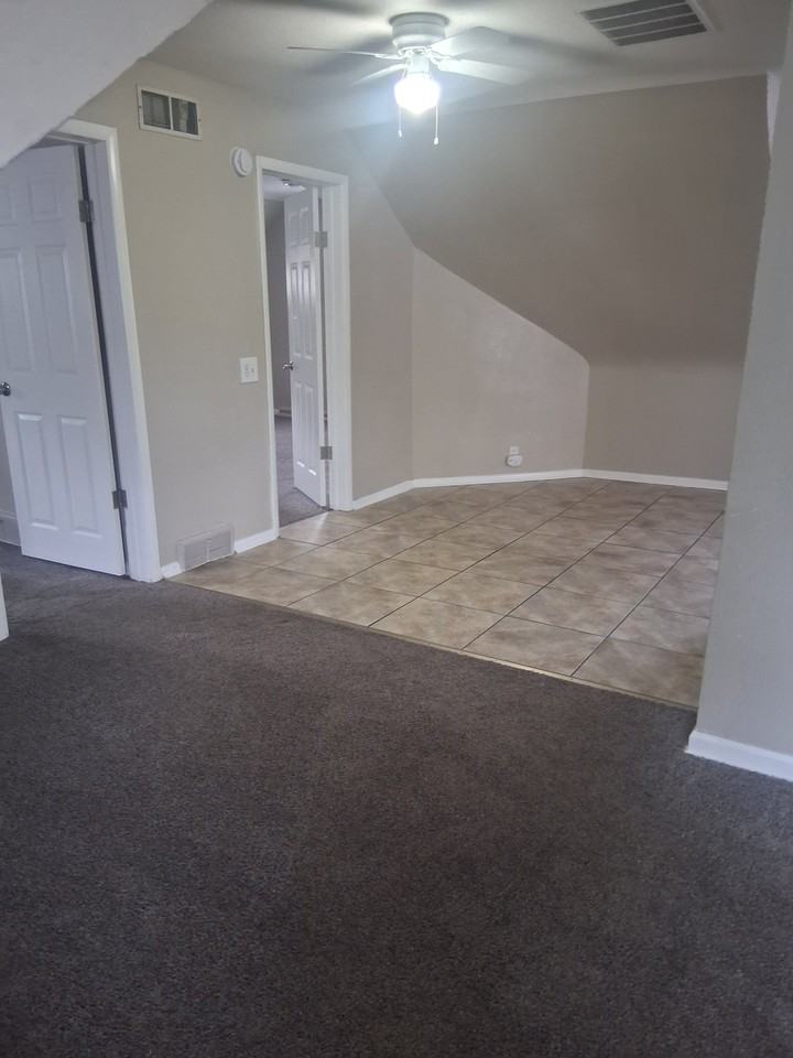 0 West St #2ndFLAPT - Photo 4 of 7