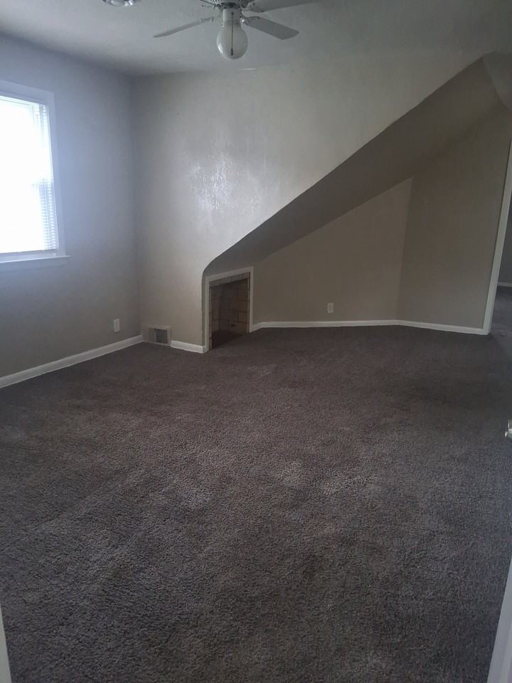 0 West St #2ndFLAPT - Photo 5 of 7