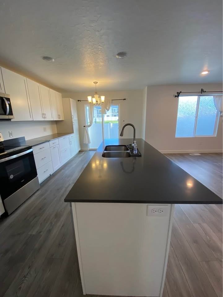 3989 W Corn Patch Ave - Photo 4 of 17