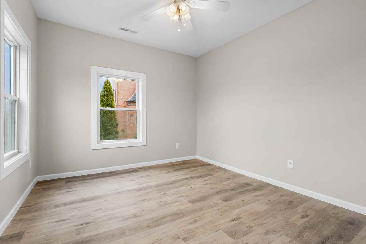 113 Temple St #C - Photo 6 of 11