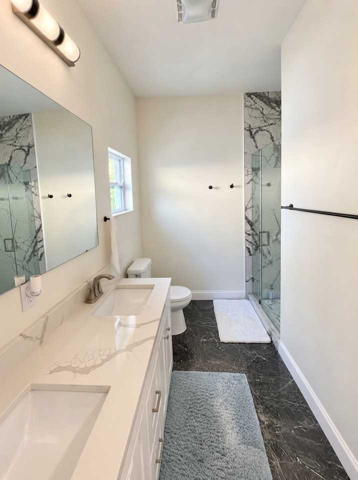 4375 Iris St N - Photo 4 of 11