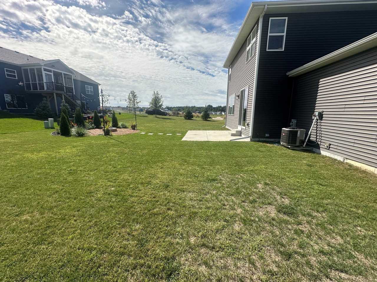 533 Redan Dr - Photo 2 of 18
