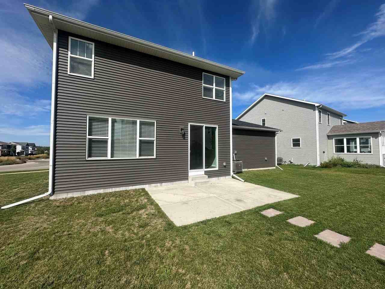 533 Redan Dr - Photo 3 of 18