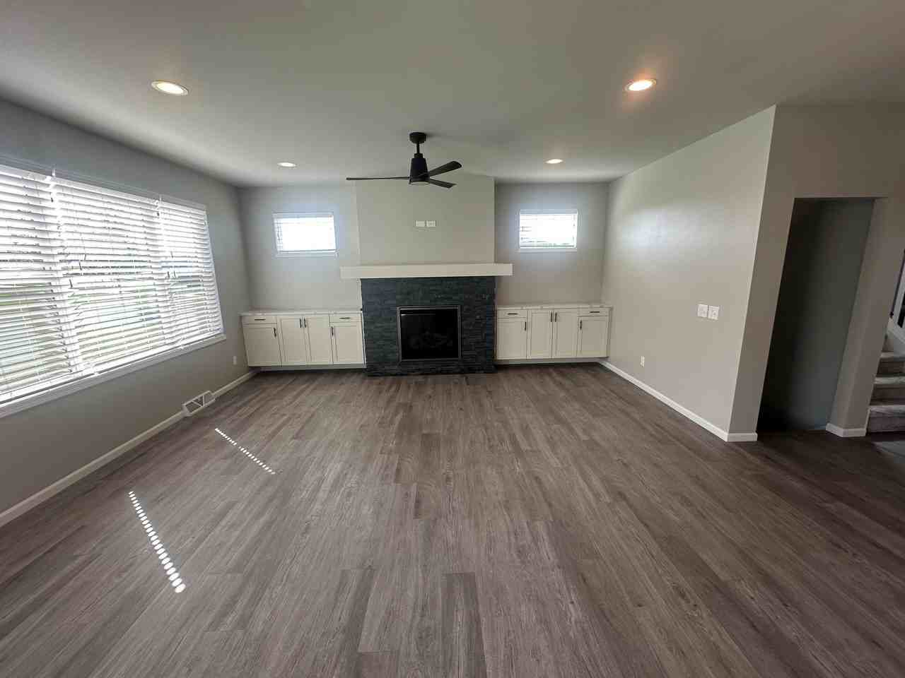 533 Redan Dr - Photo 7 of 18