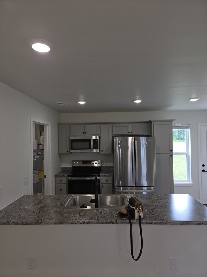 506 Eagle St #506 - Photo 2 of 10