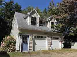 featured image of 12 6th Ave #1