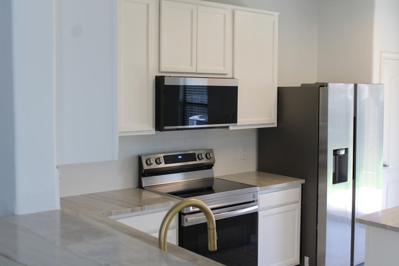 14104 Naruna Way #NA - Photo 3 of 40