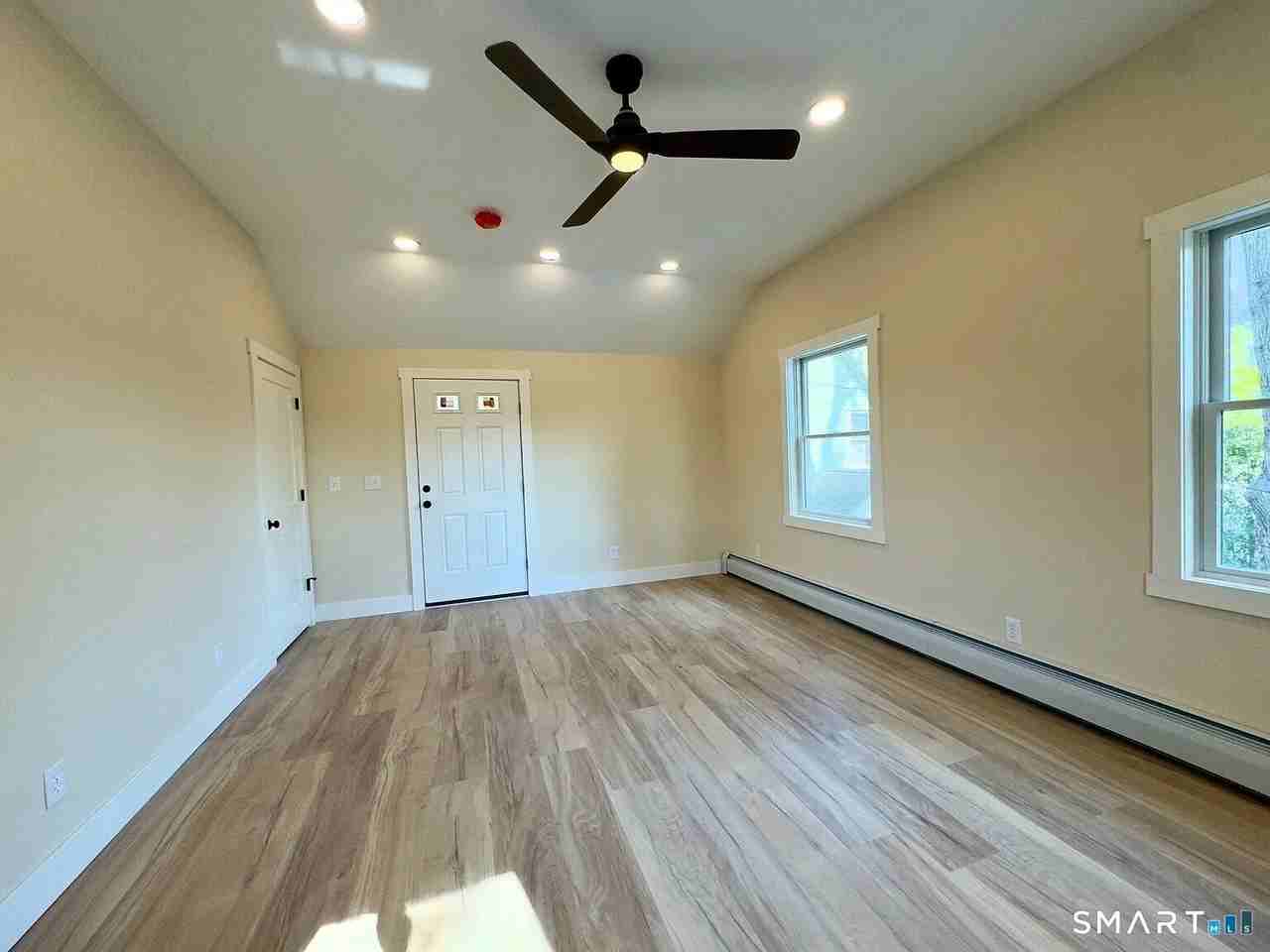 257 Long Ridge Rd - Photo 4 of 5