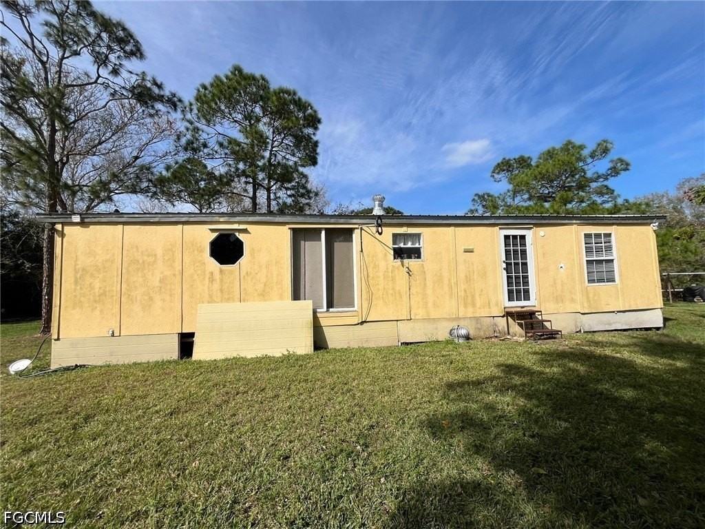 1170 Wildwood Ave - Photo 2 of 21