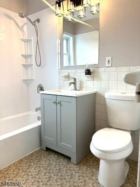 725 Joralemon St - Photo 6 of 14
