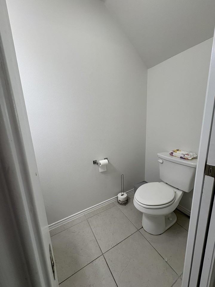 1906 Port Louisiana Dr #1906 - Photo 7 of 20