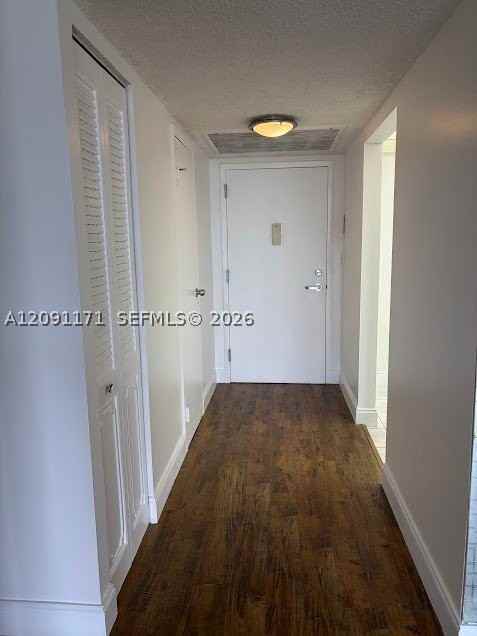 1000 Parkview Dr #605 - Photo 2 of 33
