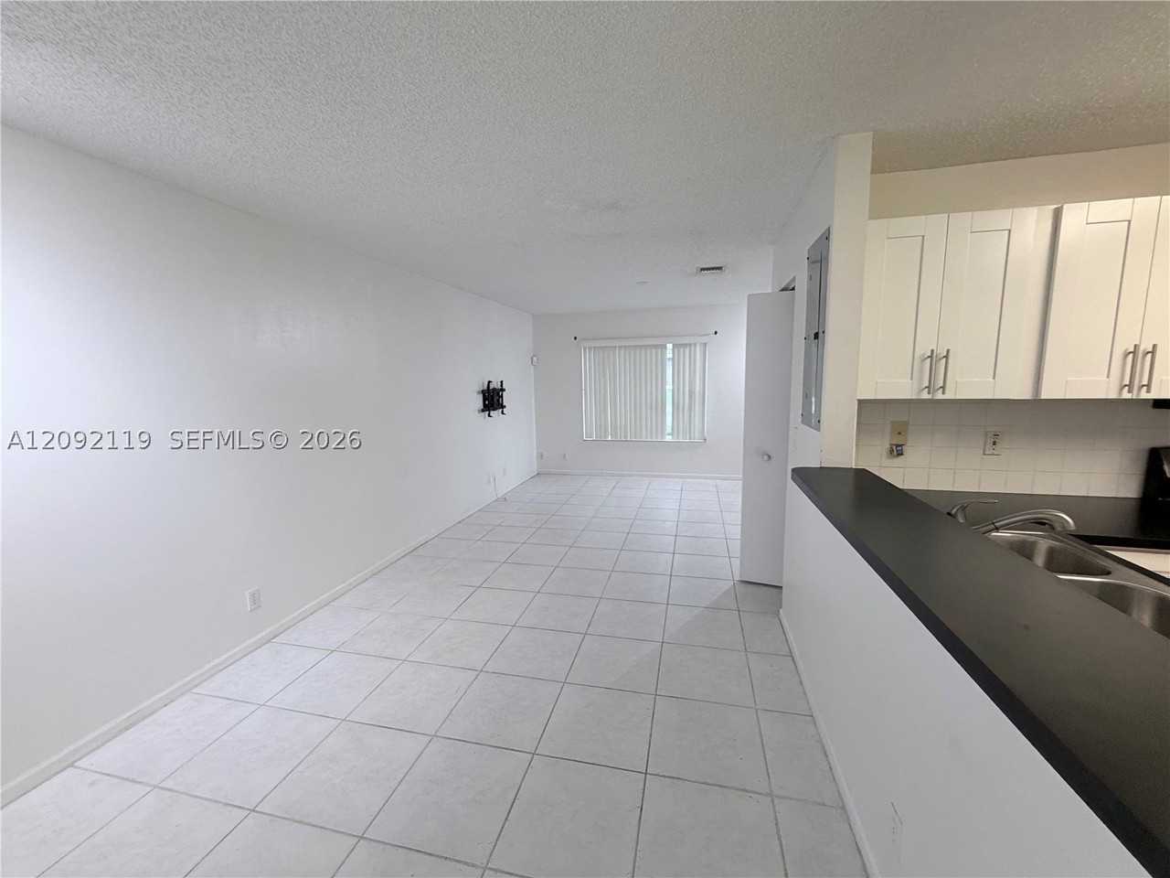 4776 Sw 13th Pl - Photo 6 of 22