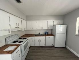 3739 SE 15 St #2 - Photo 1 of 1