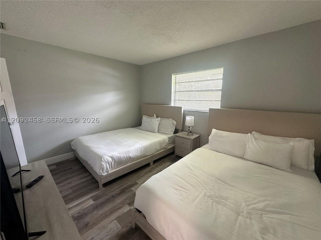 3739 SE 15 St #1 - Photo 6 of 8