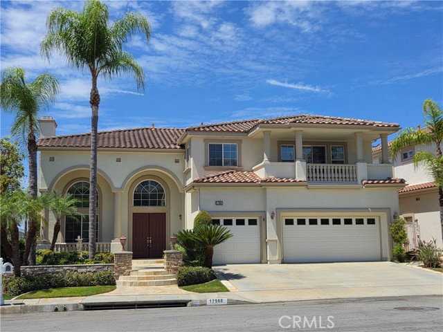17568 Cloverdale Way - Photo 2 of 8