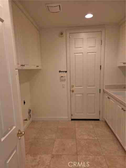 17568 Cloverdale Way - Photo 6 of 8