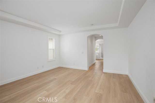23 Highfield Gln - Photo 2 of 8