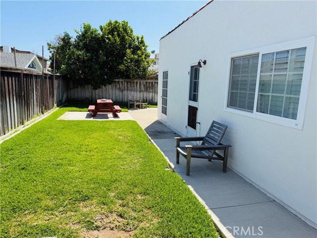 21082 Cocobana Ln - Photo 2 of 8