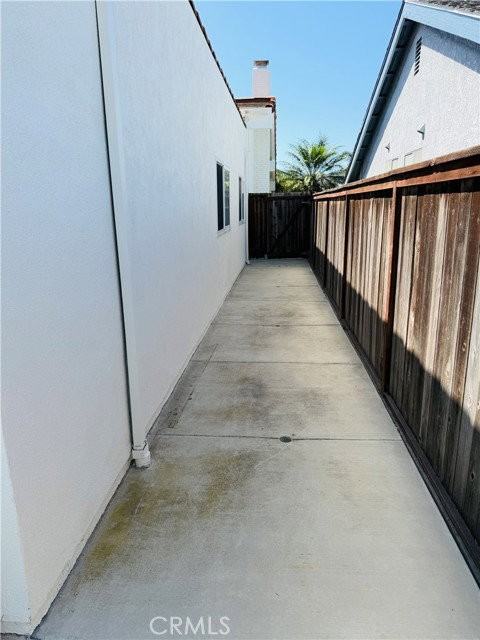 21082 Cocobana Ln - Photo 6 of 8