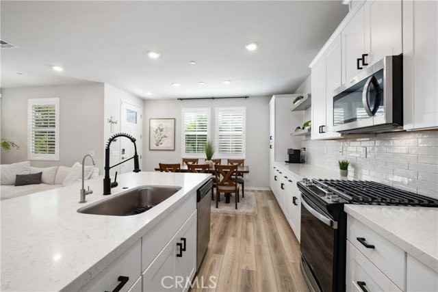 1152 Whirlwind Dr - Photo 2 of 8