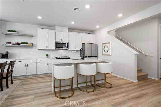 1152 Whirlwind Dr - Photo 5 of 8