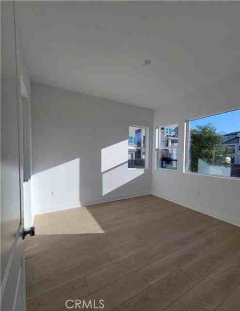 129 Billings - Photo 6 of 8
