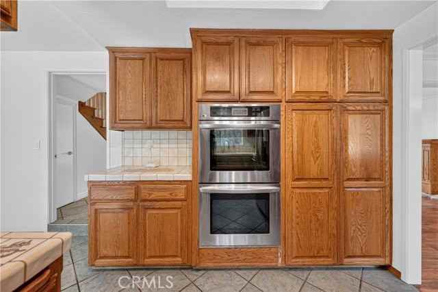 2802 Shantar Dr - Photo 2 of 8