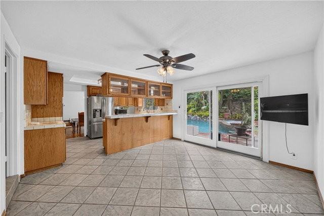 2802 Shantar Dr - Photo 3 of 8