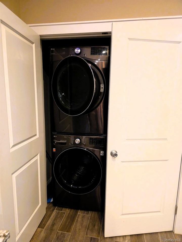 49 Larchmont Rd - Photo 5 of 16