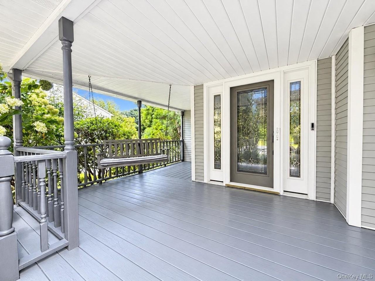 65 Mayfair Rd - Photo 2 of 30