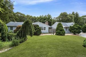 featured image of 25 Squires Ave