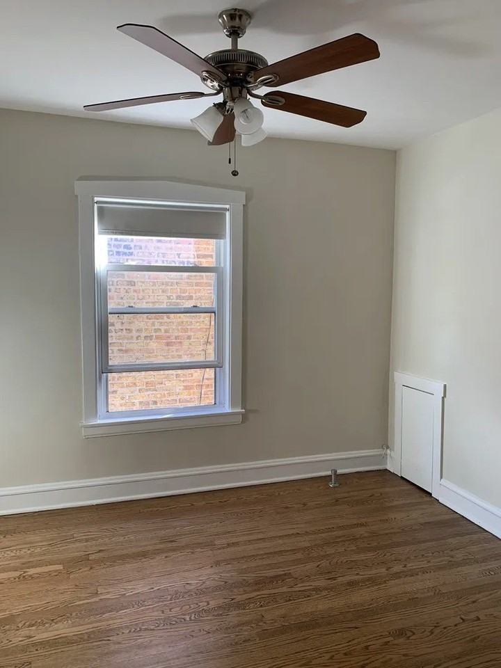 3708 N Whipple St #2 - Photo 5 of 10