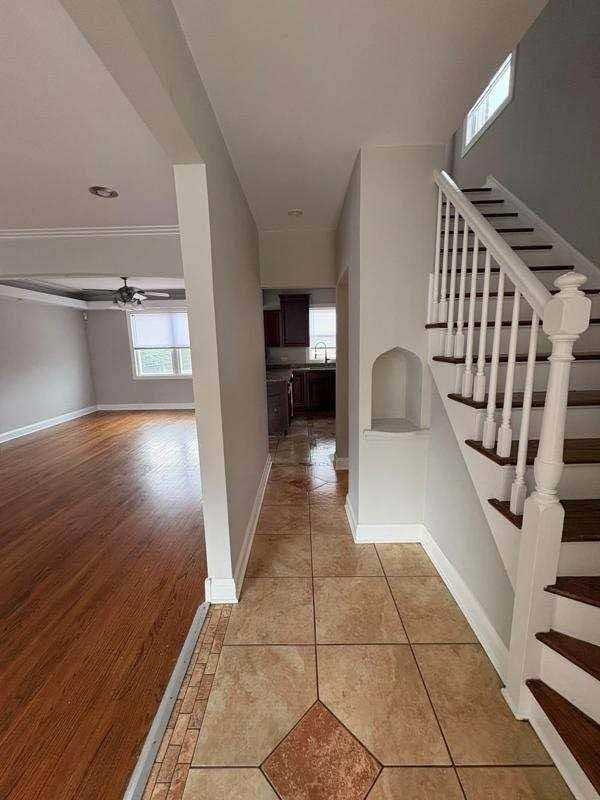 8440 S Winchester Ave - Photo 3 of 14