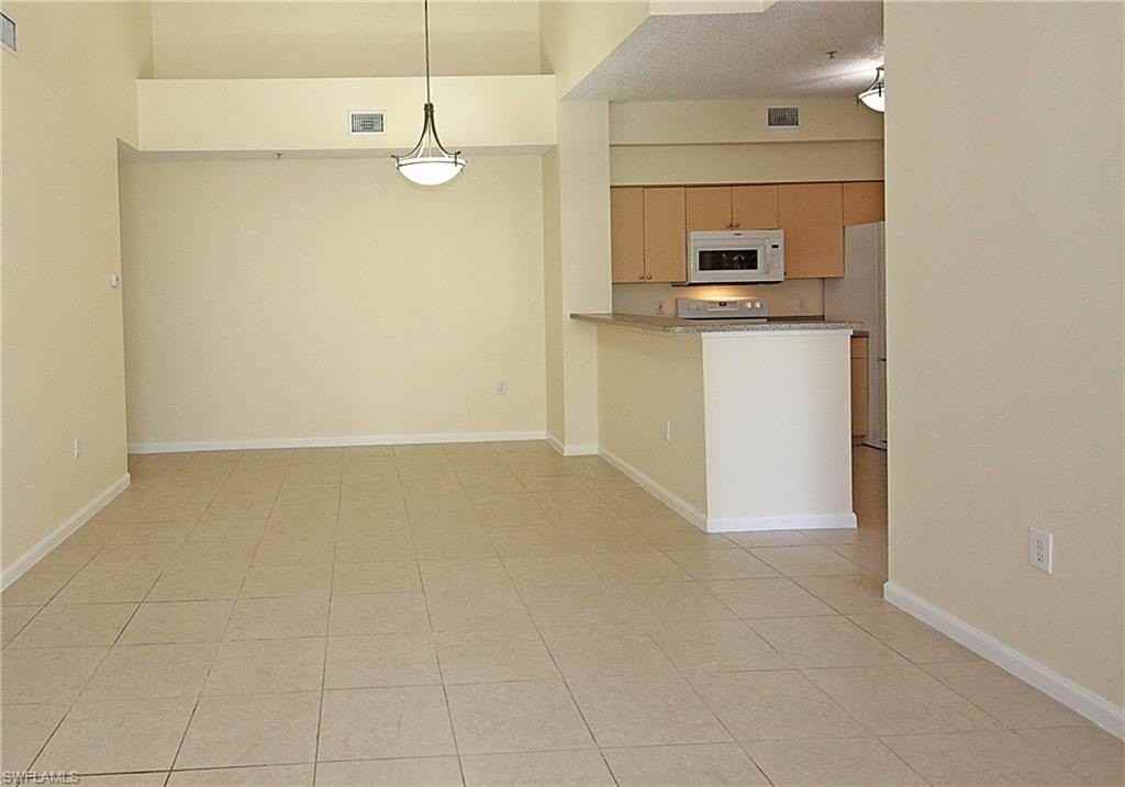 1160 Reserve Way #305 - Photo 4 of 28