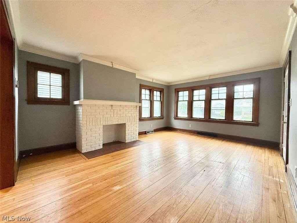 2171 Lincoln Ave - Photo 2 of 10