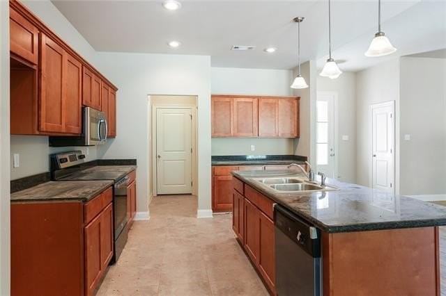 39741 Mark Ct - Photo 4 of 10