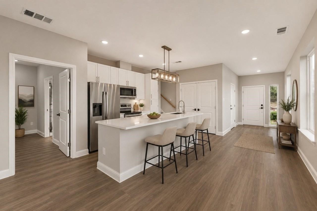 825 Premier Pkwy - Photo 3 of 16